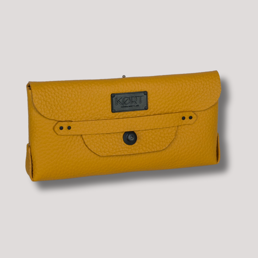 Courtney Clutch Italian leather Sunflower