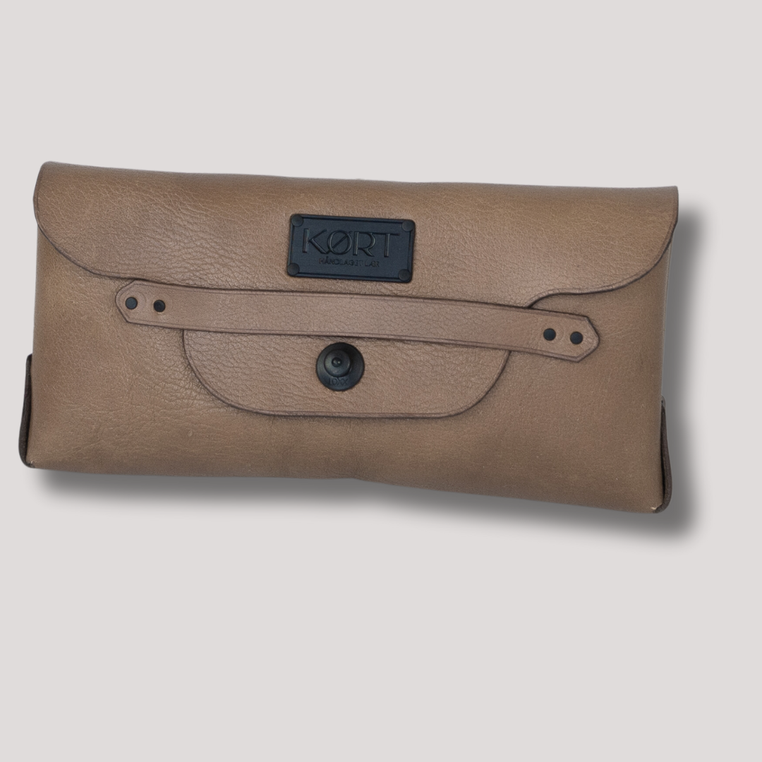 Courtney Clutch Natural
