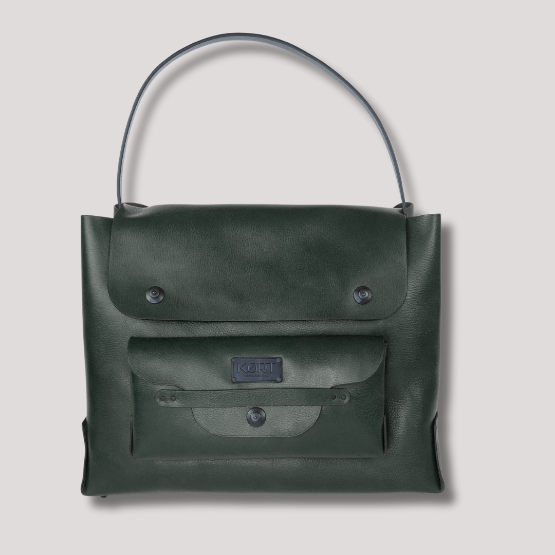 Kymera and Kassowari the perfect leather work and travel bag