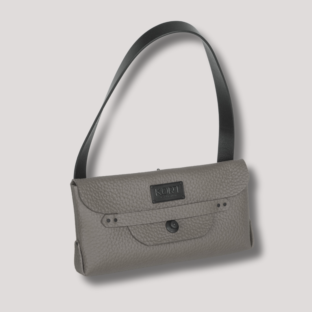 Courtney Clutch Italian leather Taupe